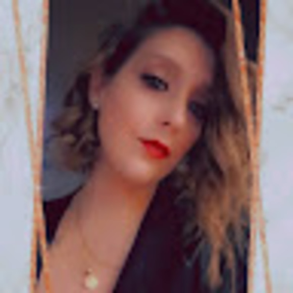 Meet your Posher, Samantha - Picture 1 of 1